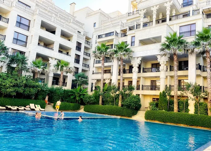 Delux Argisht Золоті Піски